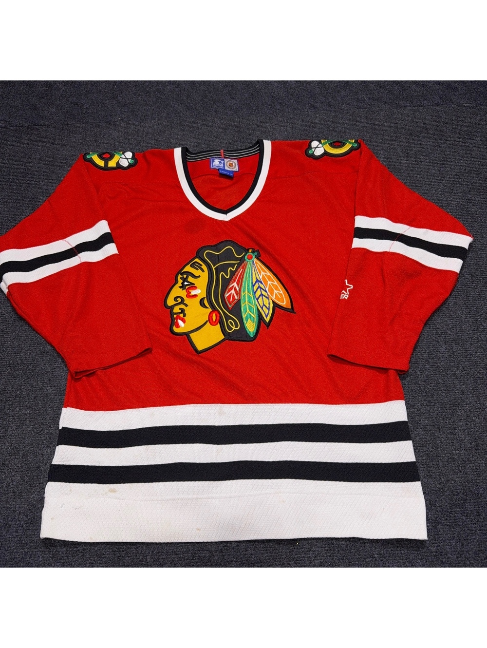 Vintage Starter Chicago Blackhawks Men's Medium Red NHL Jersey